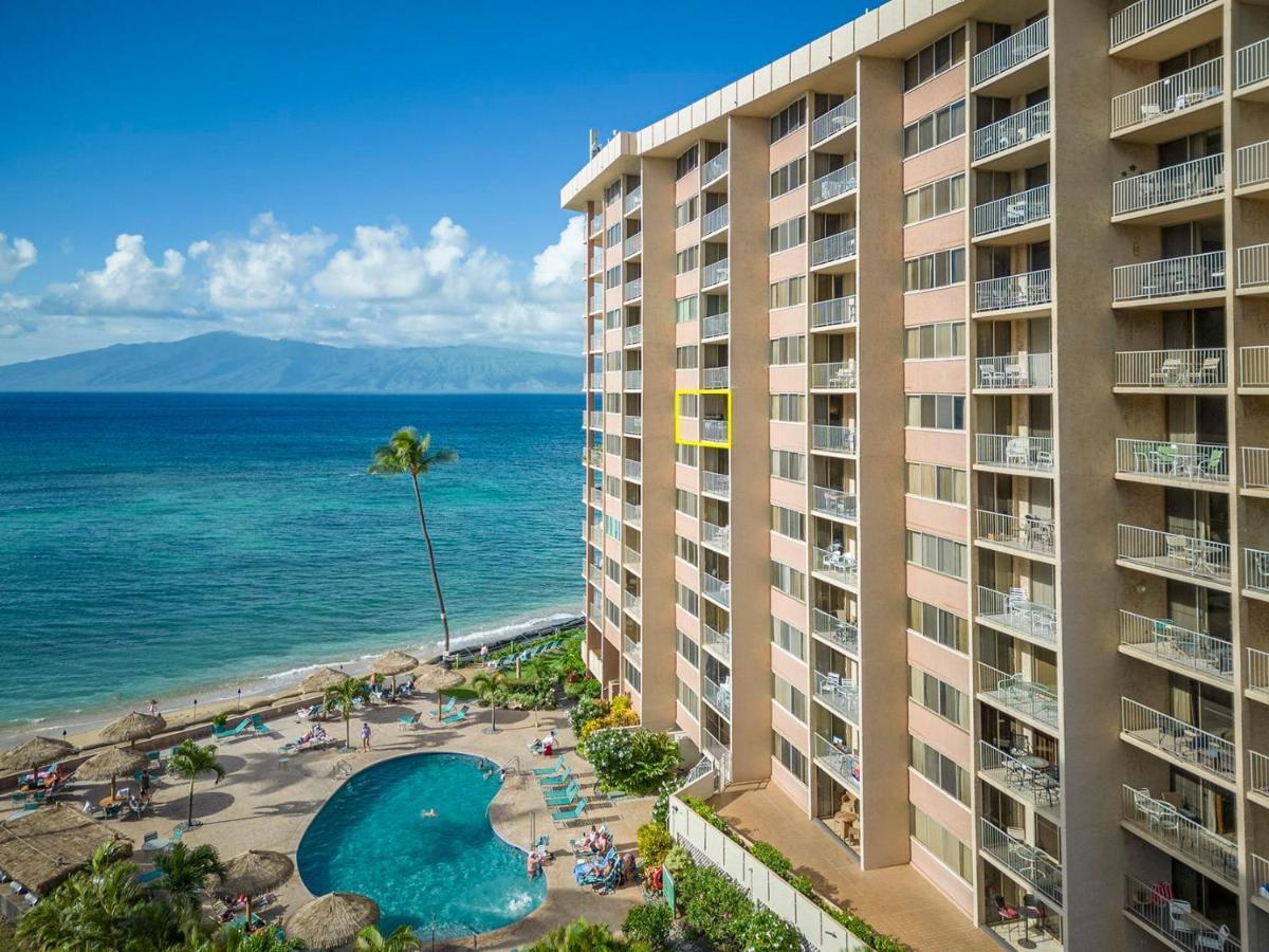 Beachfront Bliss: Oceanside Retreat with Central Dining Villa Kahana Exterior photo